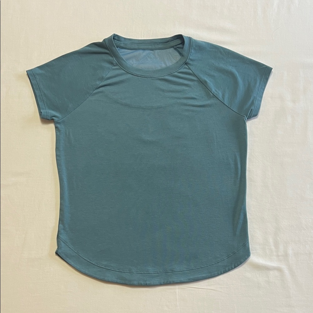Athleta Short Sleeve Crewneck Tee in Teal Blue